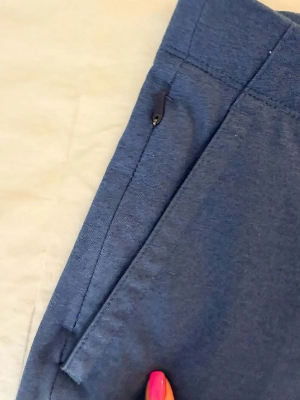 Tommy Bahama Blue Performance Golf Shorts Men’s Size 36